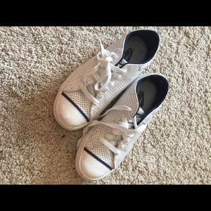 NIKE Kicks white and blue size 6.5